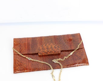 Vintage sac pochette cuir et python marron chaine dorée Esteve