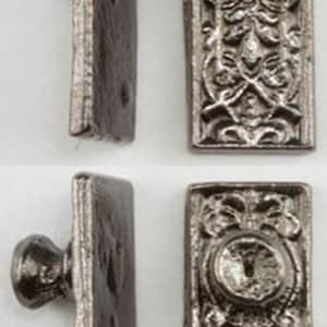 Dollhouse Miniature 1:12 Ornate Door Knobs in Pewter Finish
