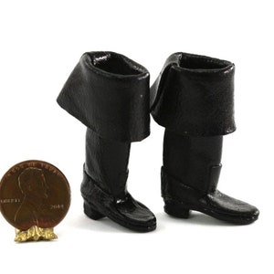 Dollhouse Miniature 1:12 Artisan Christmas Santa Claus Boots by Sylvia Rountree