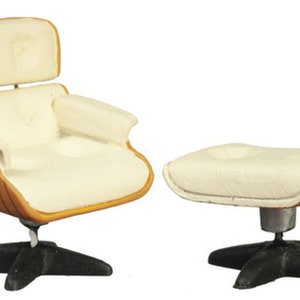 Dollhouse Miniature Half Scale Eames Chair by Town Square Miniatures