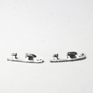 Dollhouse Miniature Pair of Vintage Look Ice Skates in Pewter