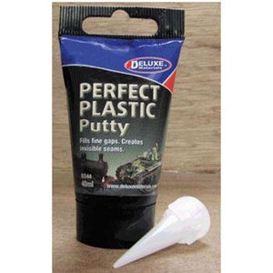 Collector's Hold! Museum Putty