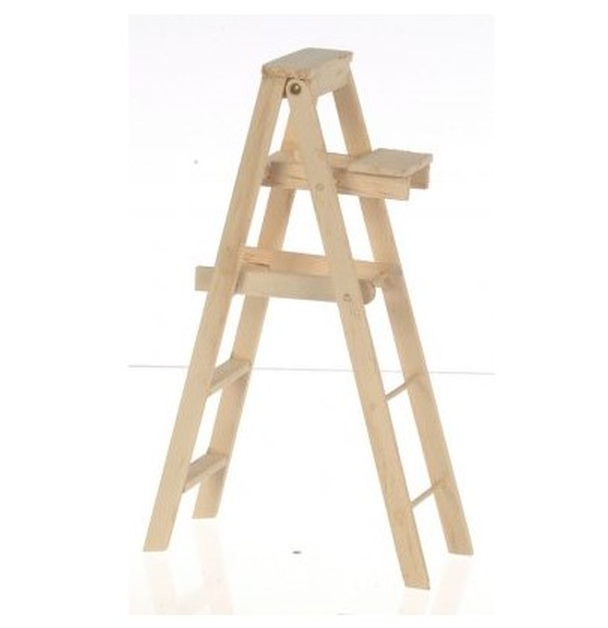 1:12 scale Wooden Step Ladder folds up U3192