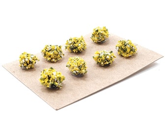 Miniature Yellow Shrubs, 1/2 Inch Scale, Dollhouse Border Plants, Set of 8