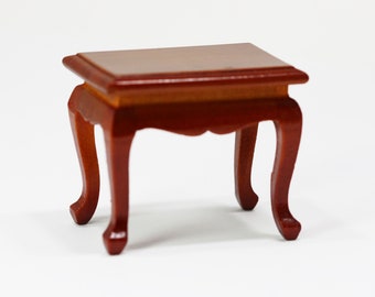Dollhouse Miniature Small Traditional Cherry Wood Side Table