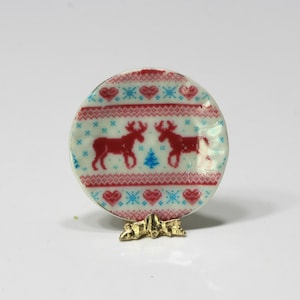 Dollhouse Miniature Artisan Plate in Christmas Reindeer Pattern