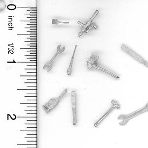 Dollhouse Miniature 1:24 Scale Set of 10 General Tools by Phoenix Models