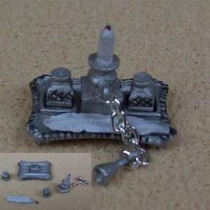 Dollhouse Miniature Heidi Ott Silver Toned Ink Well & Candle Set