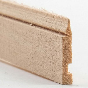 Dollhouse Miniature Base or Baseboard Molding