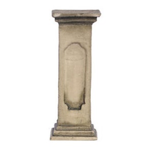 Pedestal pequeño en miniatura para casa de muñecas en color verde envejecido de Falcon Miniatures