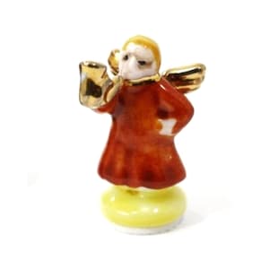 Dollhouse Miniature 1:12 Porcelain Christmas Angel w/Trumpet by Reutter Porcelain