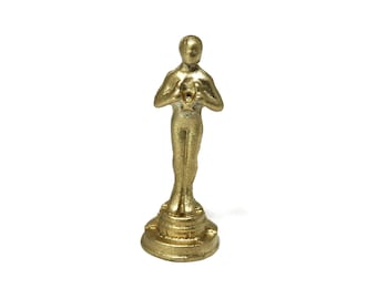 Dollhouse Miniature Famous Movie Star and Picture Award Statue in Gold Metal 