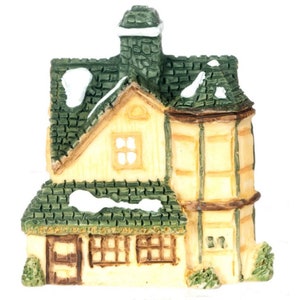 Dollhouse Miniature Manor House by Falcon Miniatures