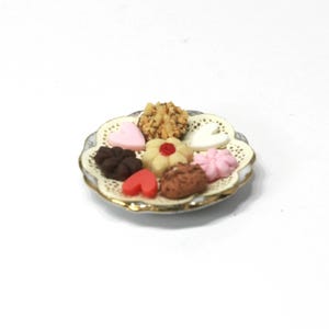Dollhouse Miniature Artisan Plate of  Cookies on a Floral Ceramic Plate with Doily