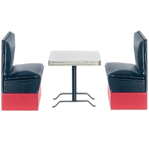 Dollhouse Miniature 1950&#39;s Retro Style Diner Booth Set in Black and Red