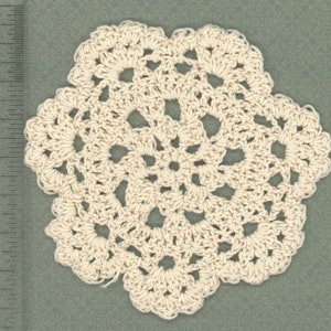Dollhouse 4 Inch Doily in Cotton Ecru