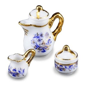 Dollhouse Miniature Blue Onion Coffee Pot Set by Reutter Porcelain
