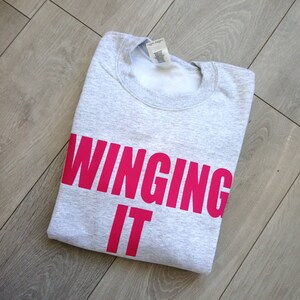 Winging it jumprer For Mum Auntie Mother Grandma Trendy Sweatshirt Gift For Mum Brithday Christmas Present Mama Worn out