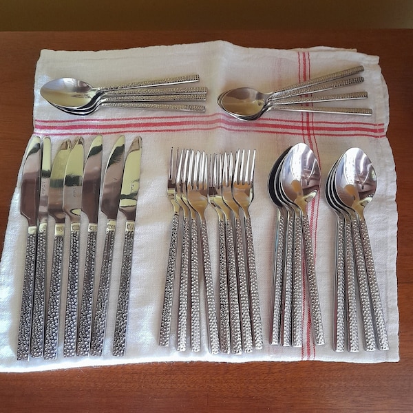 Pretty cutlery, eight knives, eight forks, dessert spoons and coffee spoons ,French cutlery, metal, pretty handles, J Dubost