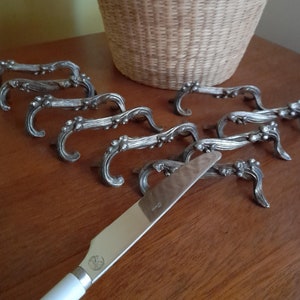 Lily of the valley, nine Art Deco knife rests, vintage silvered metal rests, unboxed, tarnished, uncleaned, table decor, rare, muguet,floral