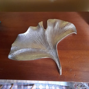 Platter Ginkgo Silver MED - FINK