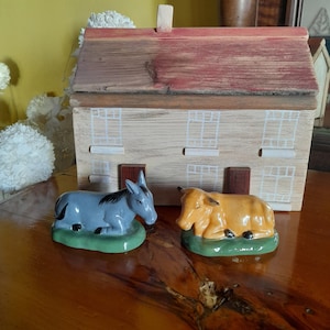 Nativity scene animal figures, donkey and cow - French vintage porcelaine ceramic creche