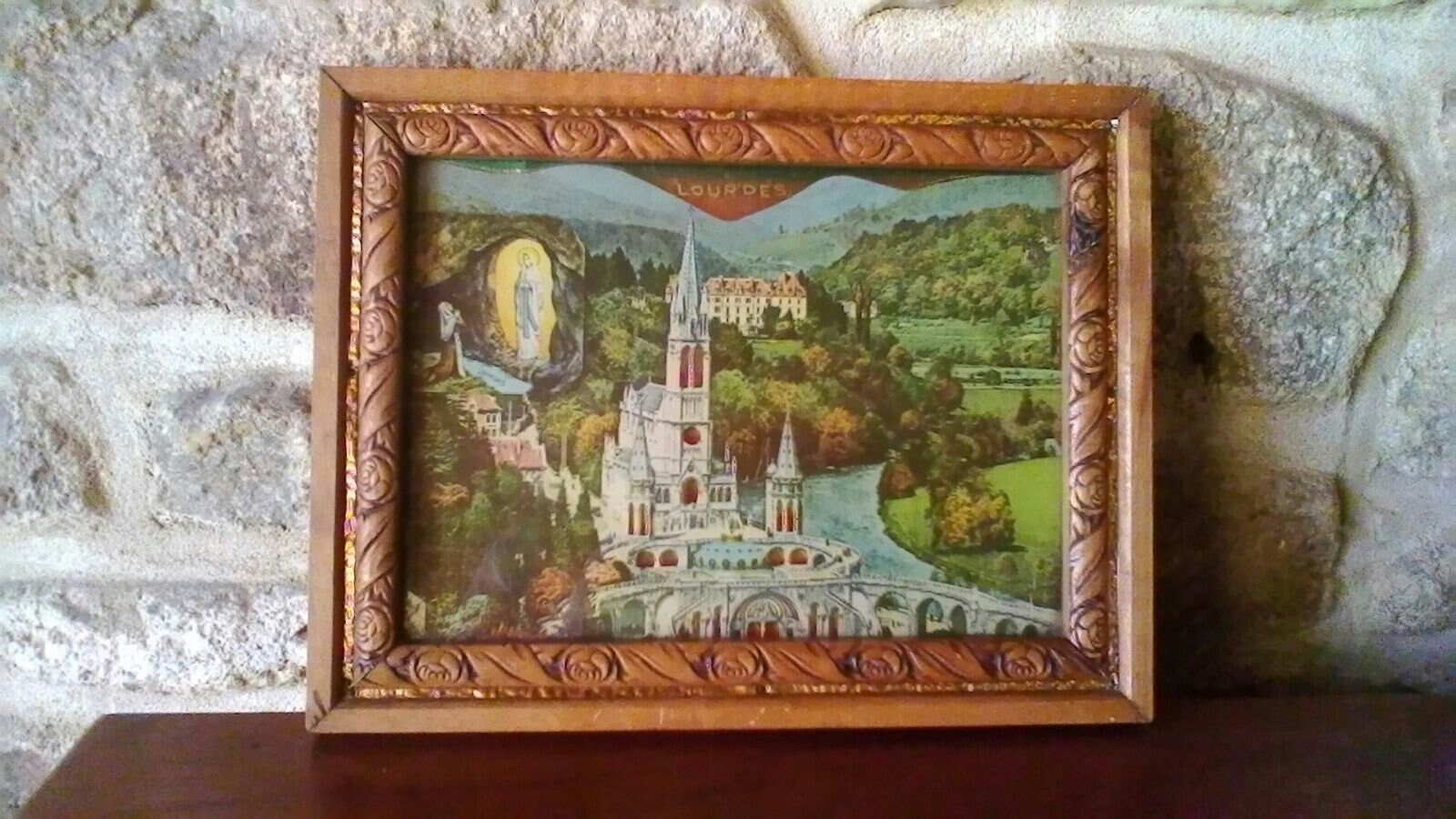 Image Très Joliment Encadrée de Lourdes - Décor Français Mur Religieux