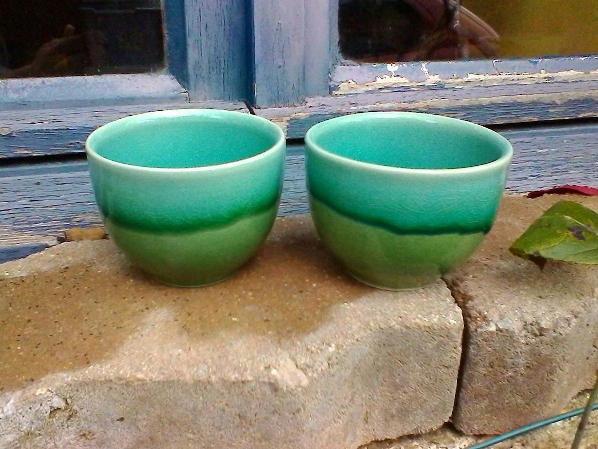 Deux Jolies Petites Tasses de Poterie Crépiteunt-Glace - Thé Bleu Vert ou Café Cru