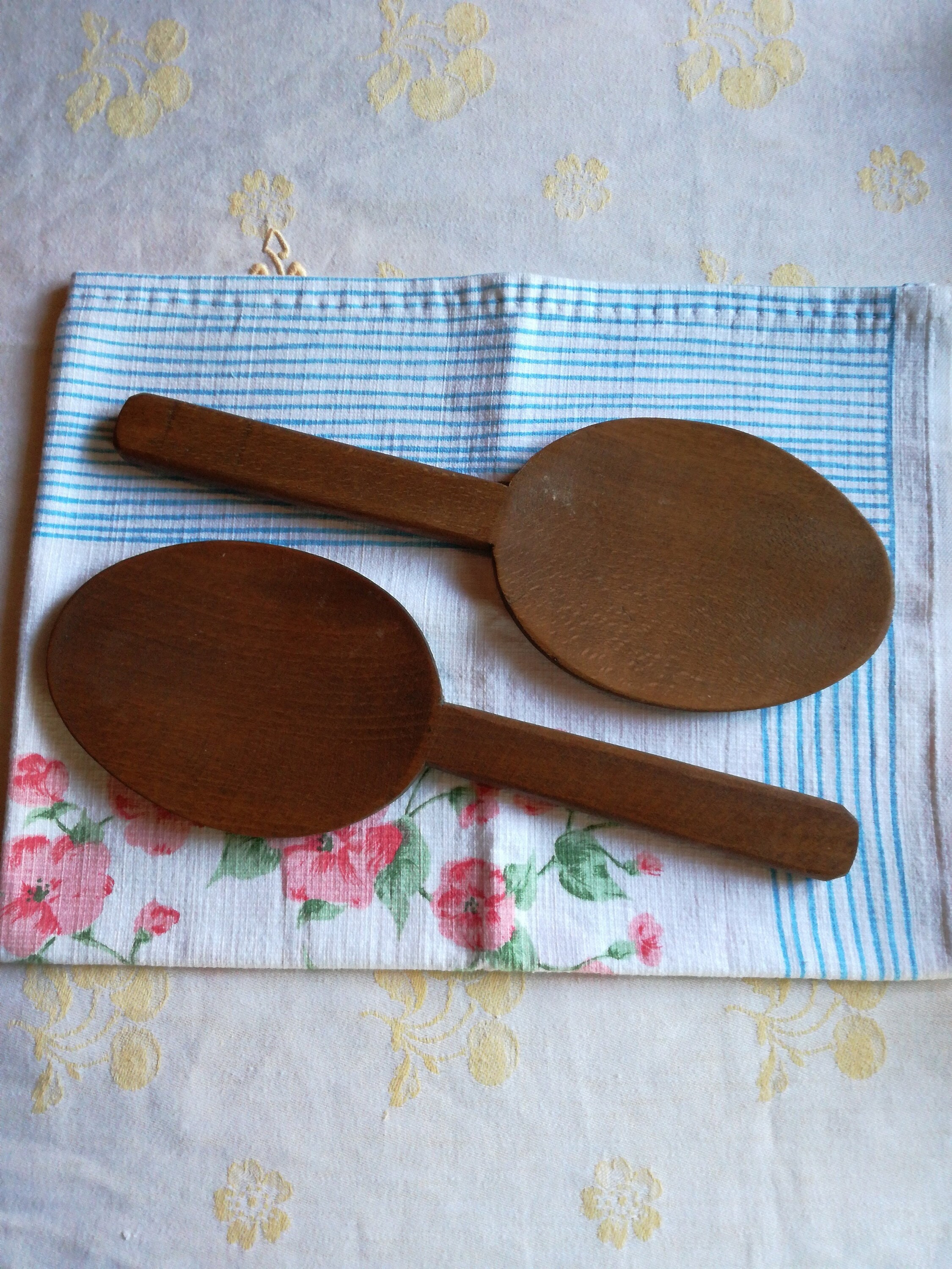 Cuillères à Beurre - Une Paire de Cuillères/Pats en Bois Vintage Français Grandes Rustiques