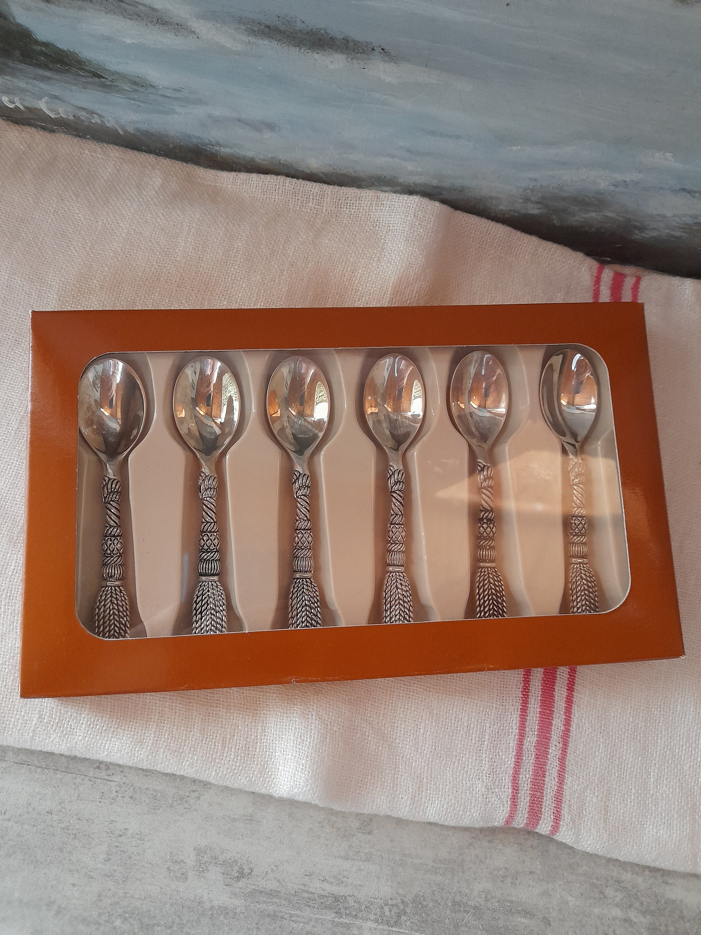 Set of Six Pretty Silea Small Moka Spoons, Boxed, Lovely Set of