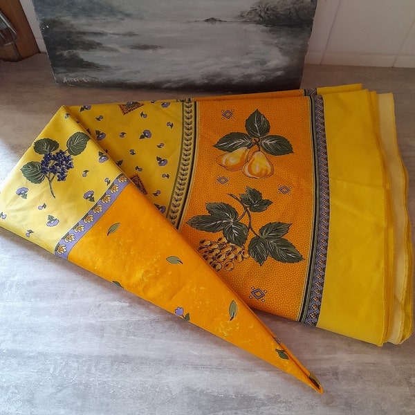 Round tablecloth - provençal poly cotton Afibel tablecoth  - French cloth - 180 cm diameter- fruit and floral, yellow, ochre