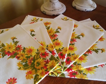 Sei deliziosi tovaglioli floreali - tovaglioli francesi vintage da tavolo, 47 x 41 cm, fiori gialli e arancioni, margherite