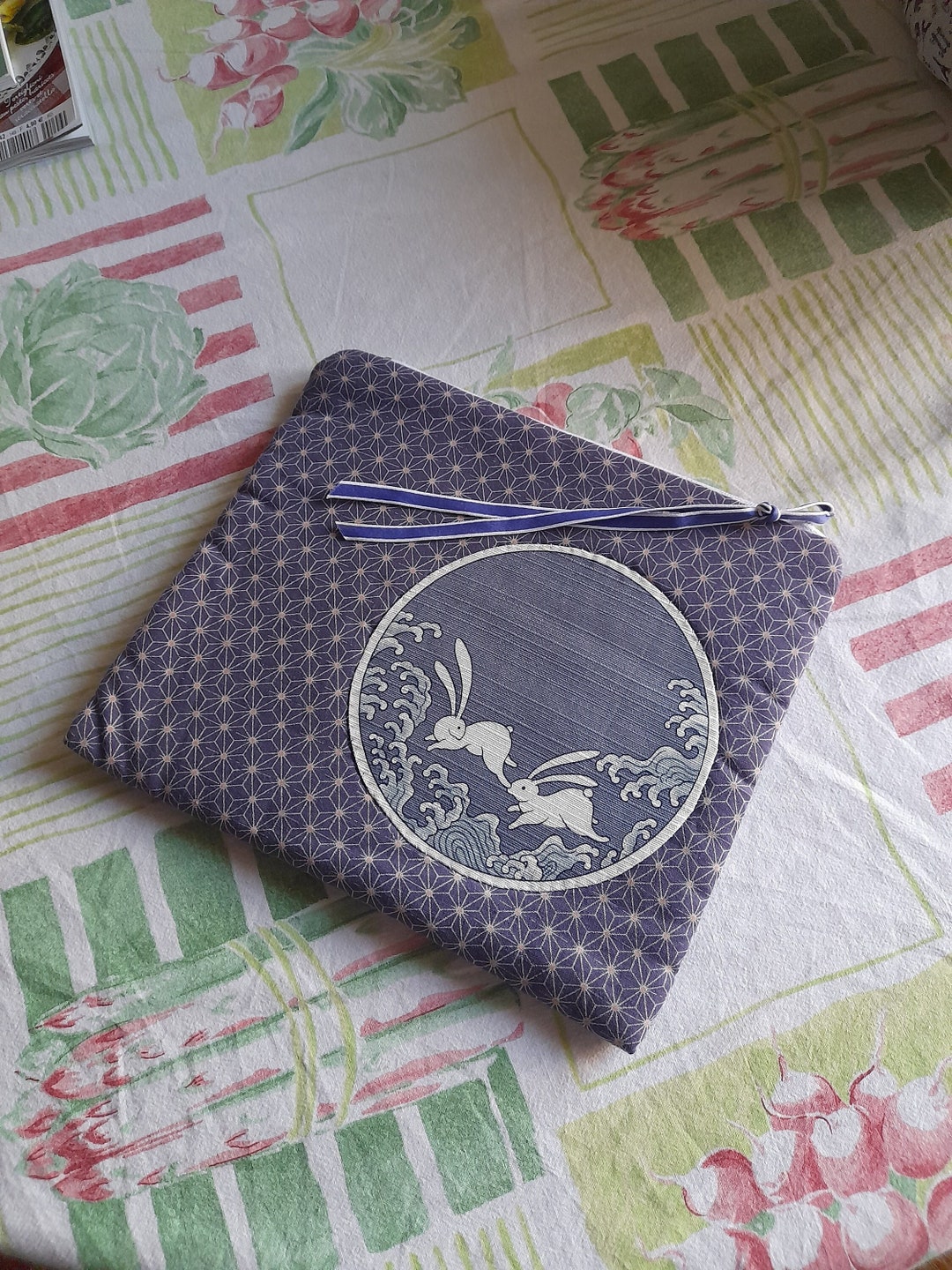 Japanese Fabric Bag, Rabbit, Hand Sewn, Very Pretty Fabric, Zipped Bag, Pochette Etsy