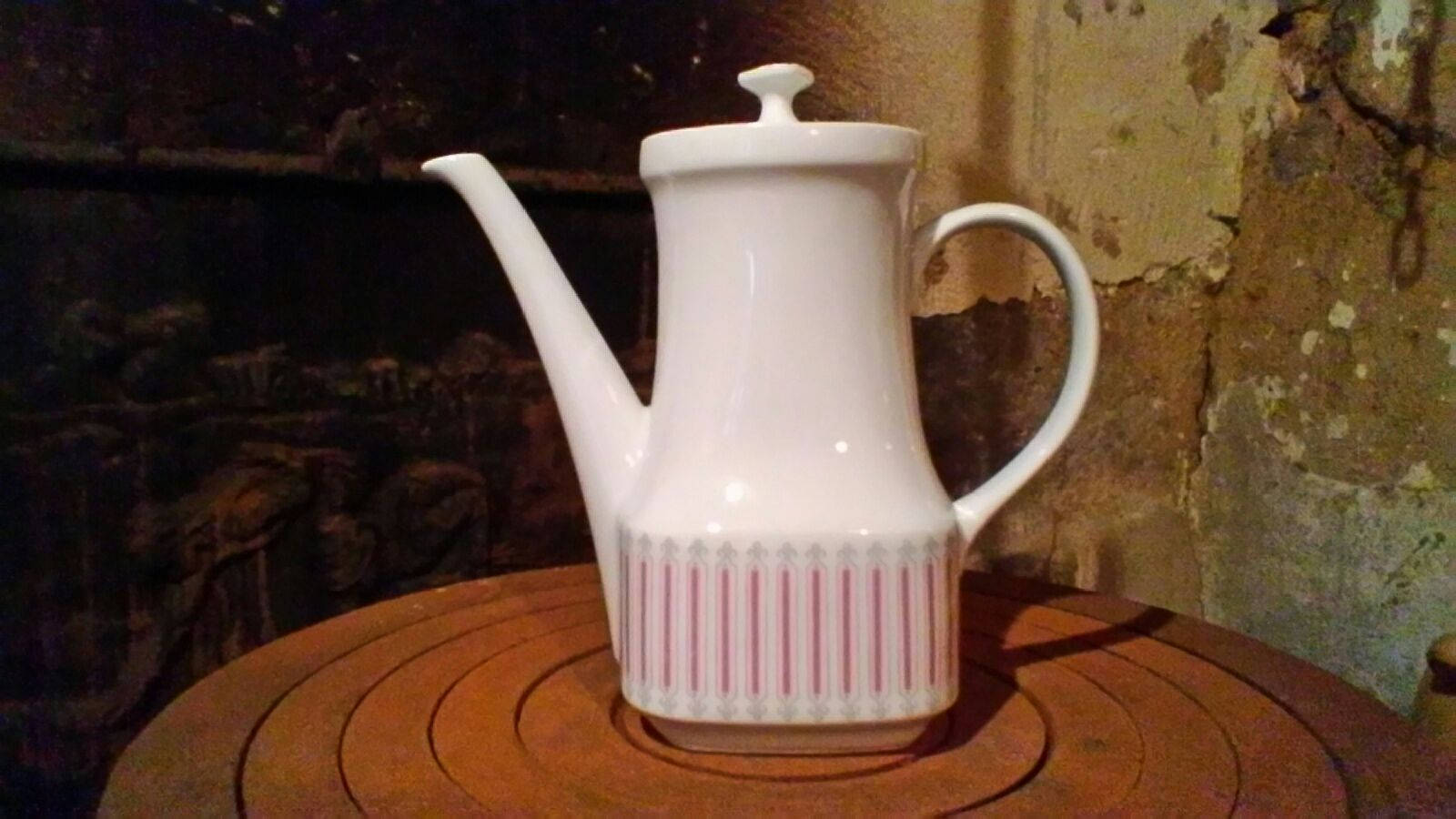 Café ou Théière Blanc et Rose Athos Très Sucré - Vintage Tchécoslovaque Thun Porcelaine