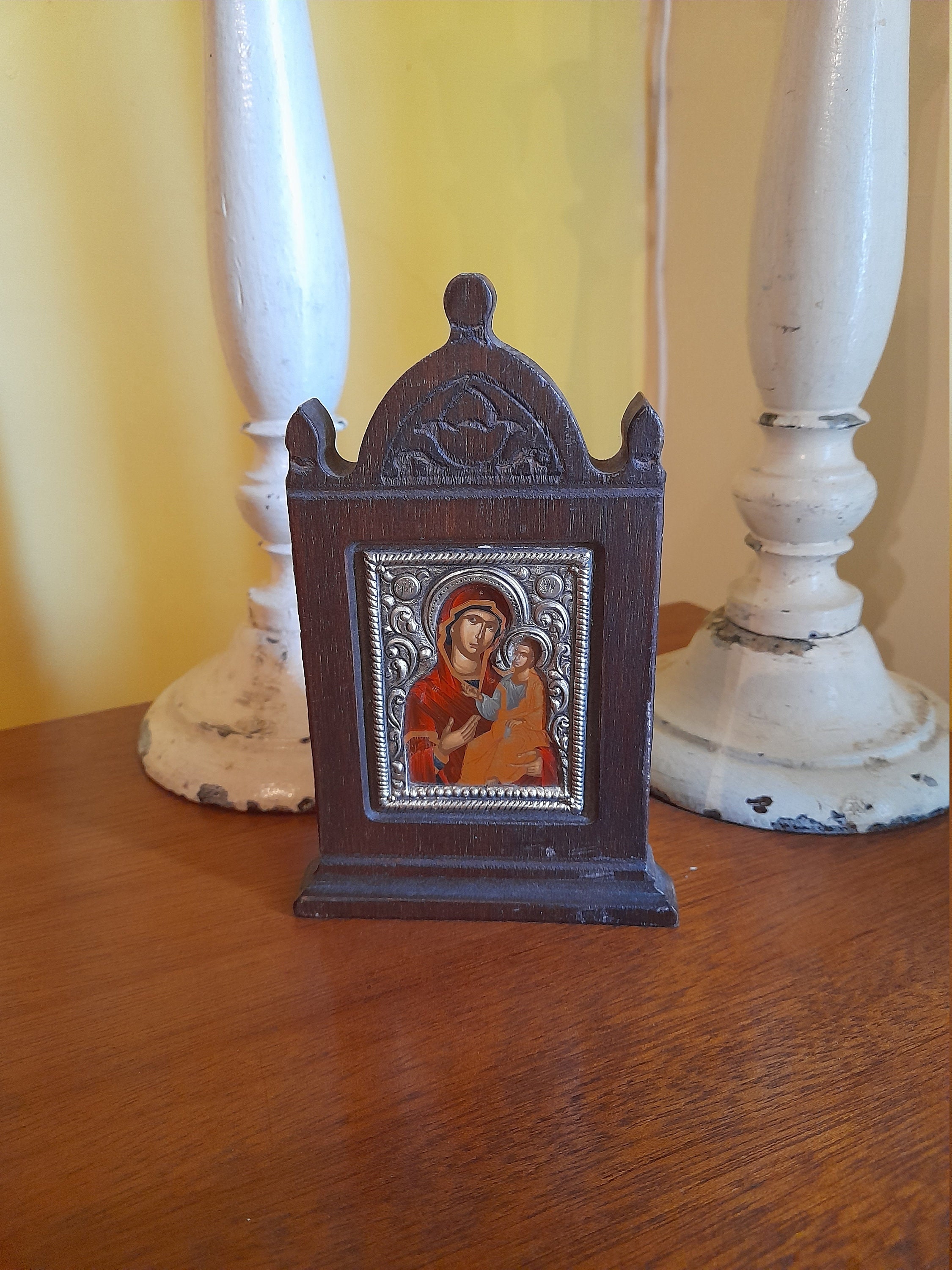 Jolie Petite Icône Vintage - Scène Religieuse de La Vierge à L'enfant sur Bois avec Riza Argenté 950