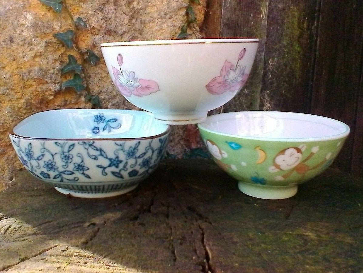 Trio de Bols Dépareillés - Chinois, Japonais et Coréens Vintage
