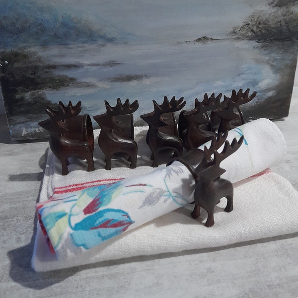 Six pretty napkin rings - lovely set of vintage French metal rings - reindeer, Christmas, table decor, ronds de serviettes, napkins