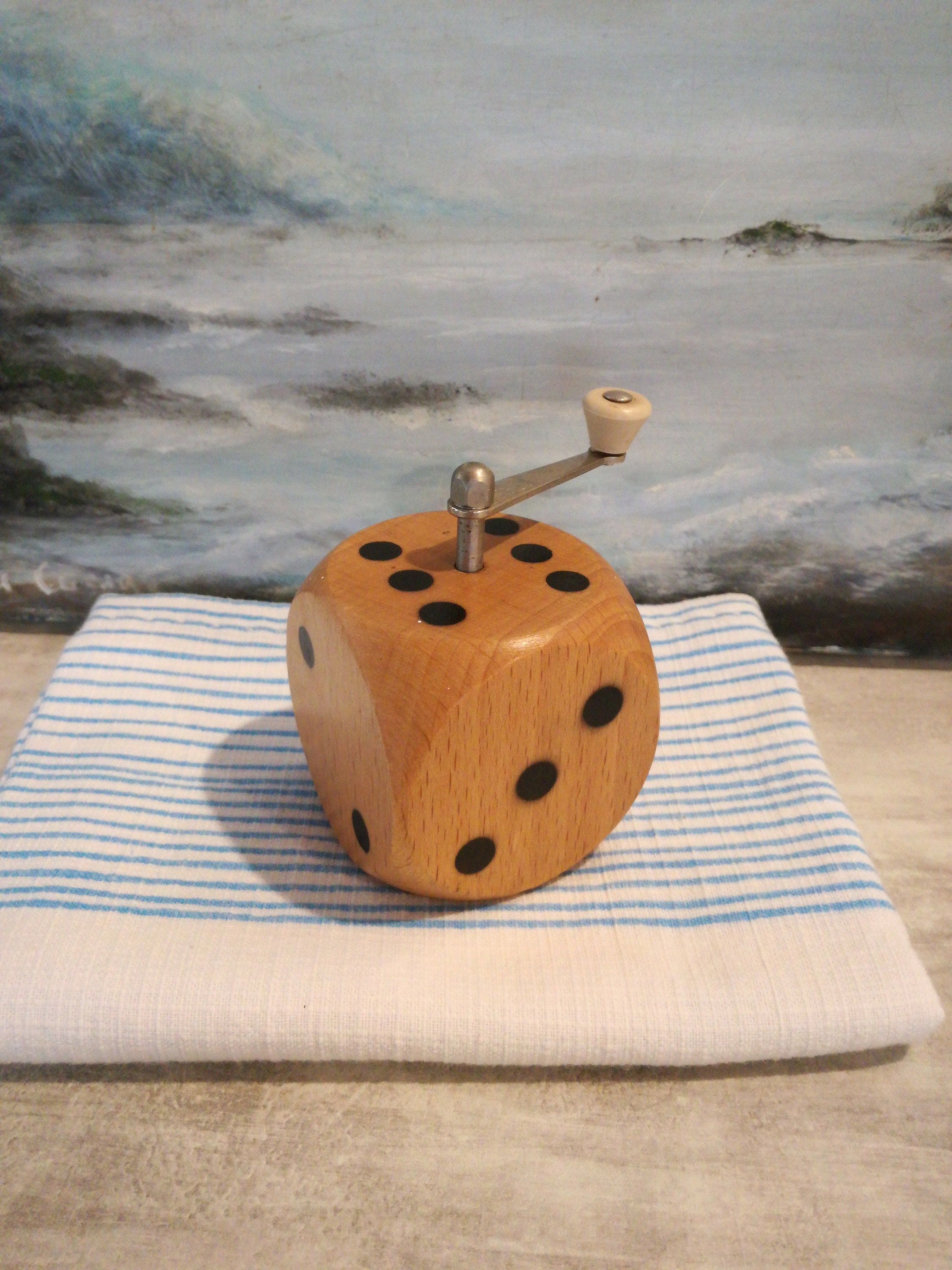 Moulin à Poivre Dés Marlux - Moulin en Bois Français Millésimé État de Marche