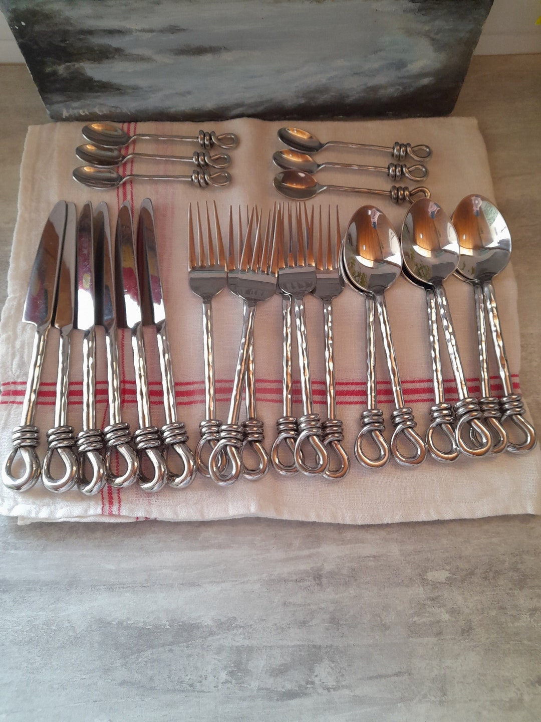 Pretty Cutlery, Six Knives, Forks, Dessert Spoons and Coffee Spoons