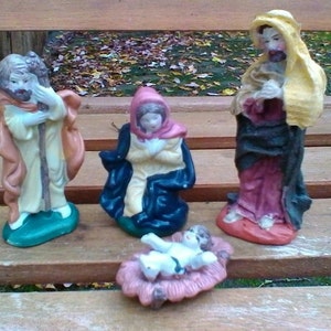 Nativity scene figures - French vintage painted biscuit porcelaine and one resin creche group