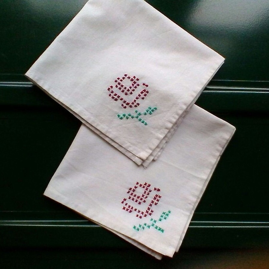 Belle Paire de Serviettes Roses Vintage - Français Coton Brodé à La Main Serviettes