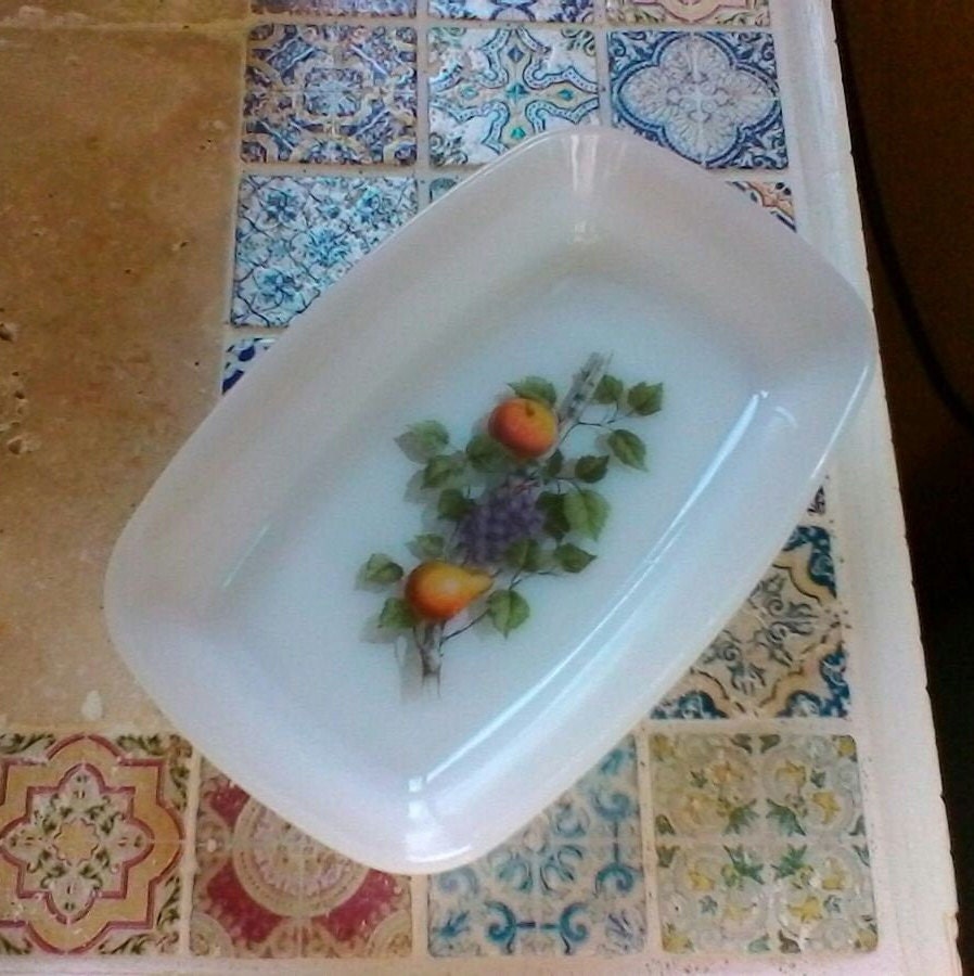 Belle Lait en Verre Plat de Beurre - Français Vintage Arcopal Fruits