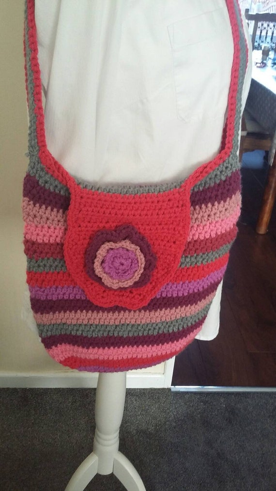 crochet messenger bag