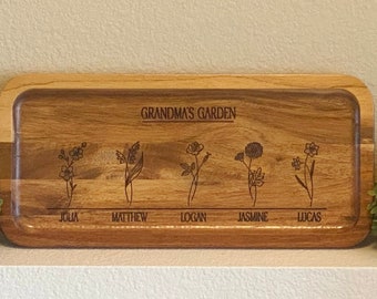 Personalized Birth Flower Acacia Wood Tray: Engraved Garden Charcuterie Board