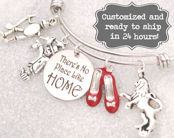 Wizard of Oz Charm Bracelet: Ruby Slippers, Scarecrow, Lion, Tin Man