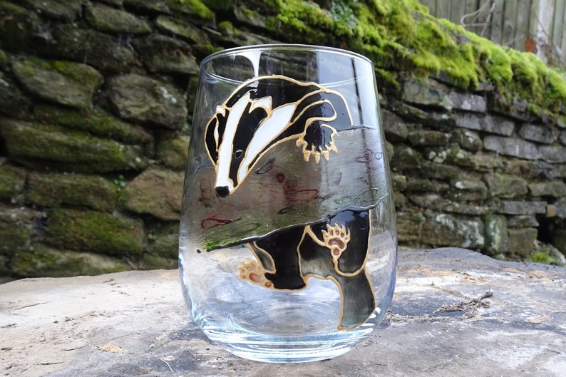 Hand painted badger wine glass. Unusual gift for friend, her, parent, mother, woman, wildlife lover, him, Birthday, thank you, Christmas Stemless Wine Glass