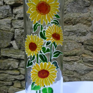 Girasoles pintados a mano en jarrón de una botella. Inusual | Etsy