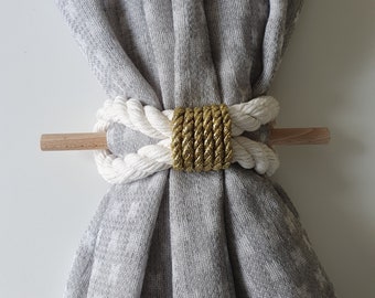 Cortina Tieback-Shabby Chic lazos-Decoración náutica-Cuerda de algodón natural-Envoltura dorada (acento) -Pin de madera