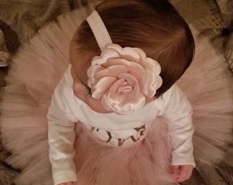 Tenue bébé fille premier anniversaire, tutu blush, tutu pastel, jupe tutu moelleuse, tenue photoshoot, 1ère robe d’anniversaire rose et or, robe tutu,