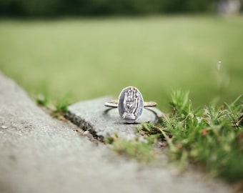 Sterling Silber Herz in Hand Ring||Mystische Hand||Magische Hand|| Herz Ring|| Wohltätigkeit|| Viktorianische Hand||  Hand Schmuck|| Wahrsagerin||Tarot